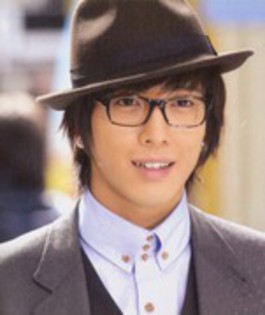 intra Jeremy  cf amice?