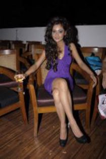 thumb_Sara%20Khan%20at%20Rohit%20Verma%20birthday%20with%20fashion%20show%20in%20Novotel,%20Mumbai%2 - Sara Khan_Sadhna_bidaai