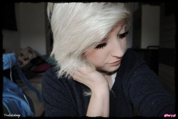 0114639208 - xo_Emo_xo
