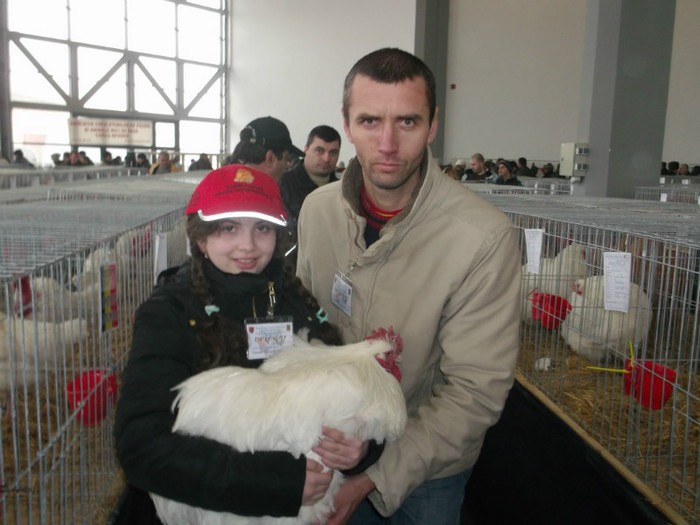 FETITA CARE IUBESTE ORPINGTONUL CU ADEVARAT