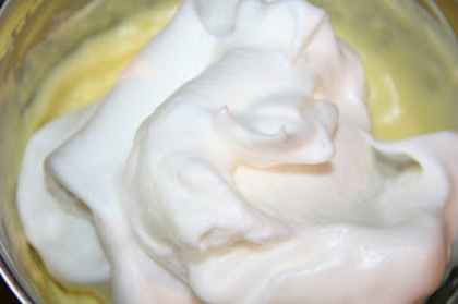 14 - Eclere cu vanilie si frisca