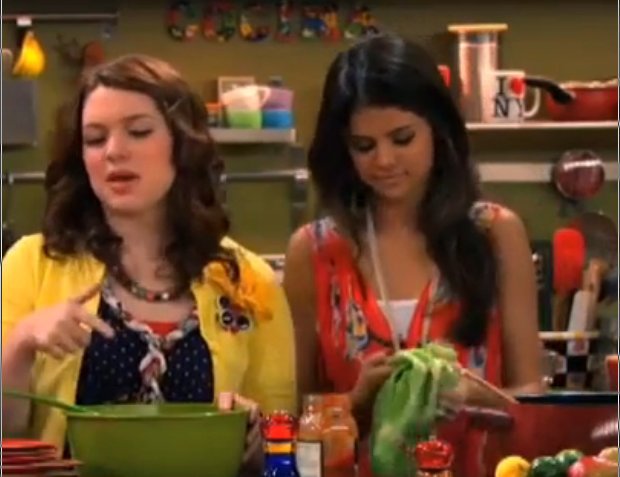B: Eu i-am spus k pierde timpul :)) [radea si ea si Andy] M: :o3 ....:(