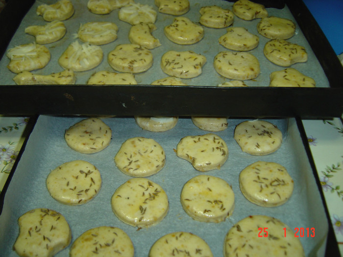pogacele... - 0 DELICII CULINARE