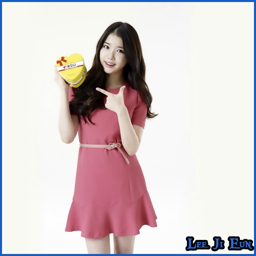 .. (coboara) ..Oppa ..La multi ani de ziua ta.. Si primeste asta.. :)..(ii da o punguta).. - l - x - Episodul 05 - x - l