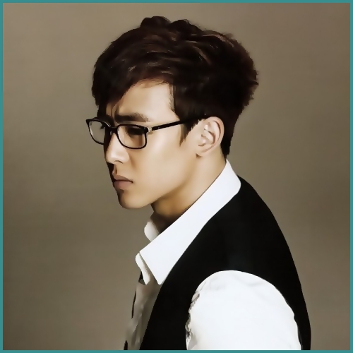 .: #Primeşte un sms. Ahh.. eu trebuie să plec..