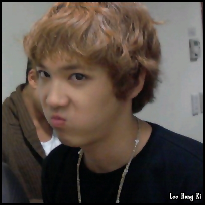 ~ ..|coborand| ..Da.. asta ii spuneam si eu.. :)) ..