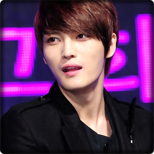 << ..Daa.. cu siguranta ca nu.:)) ..|taind tortul| ..