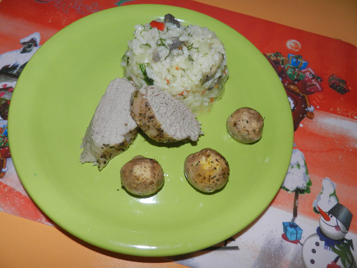 MUSCHI DE PORC,OREZ SI CIUPERCI