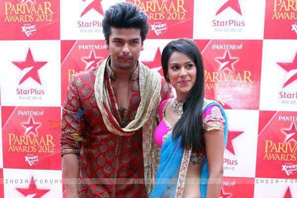 198779-nia-sharma-kushal-tandon