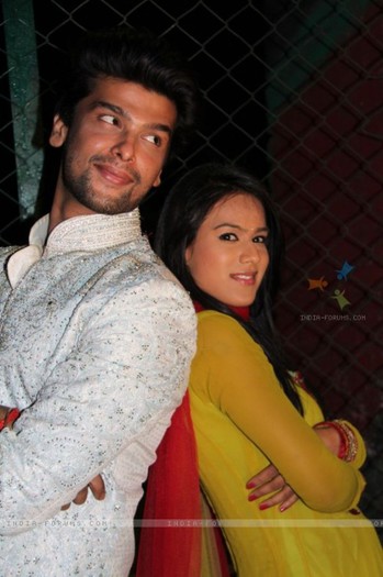 200958-still-of-nia-sharma-and-kushal-tandon-as-manvi-and-virat-from-e