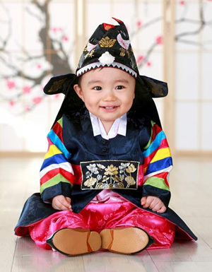 dolbok - Costumul traditional Coreean Hanbok
