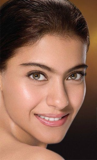 Eu cu Aman mergem sa luam bilete d avion