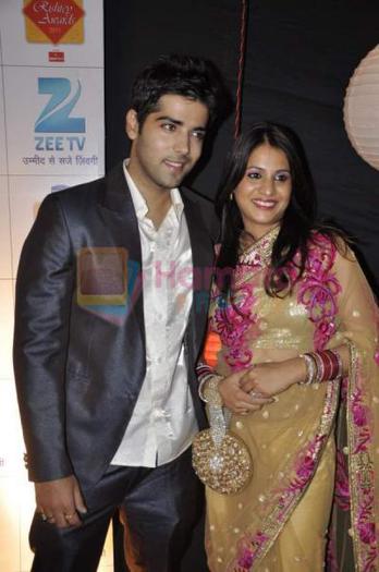 hpse_normal__3029766576_Kinshuk%20Mahajan%20at%20Zee%20Rishtey%20Awards%20in%20Andheri%20Sports%20Co