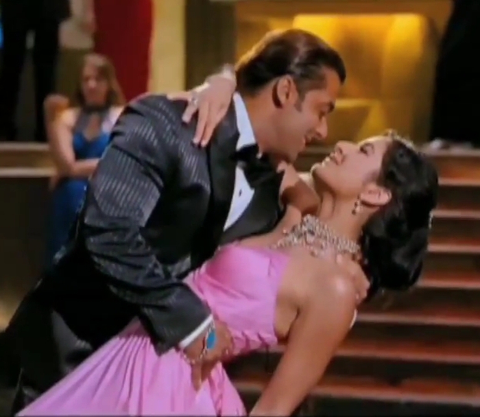 Salman - Am venit aici.. pentru totdeauna.. nu ma mai intorc in India