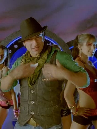 Saif Love Aaj Kal (13)