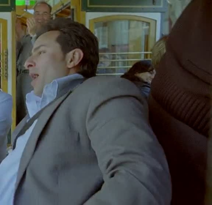 Saif Love Aaj Kal (1)