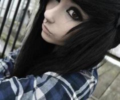 tumblr_mhd04xTT4b1r53psio1_500_thumb