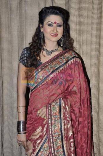 e_normal__4245330503_Nigaar%20Z%20Khan%20at%20Two%20To%20Tango%20Three%20to%20Jive%20play%20in%20Gra - NIGAAR Z KHAN