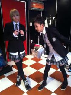 images (6)