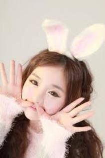 kim shin yeong