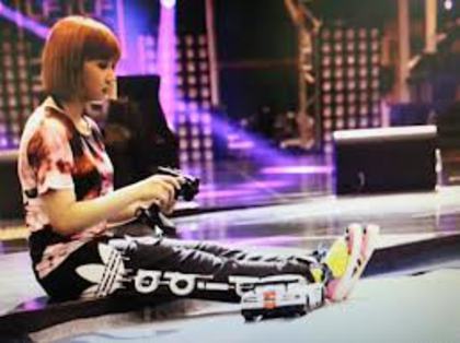 eroma - 2ne1 korea 1