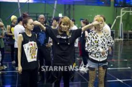 blogs - 2ne1 korea 1