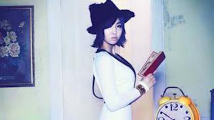 met - 2ne1 korea 1