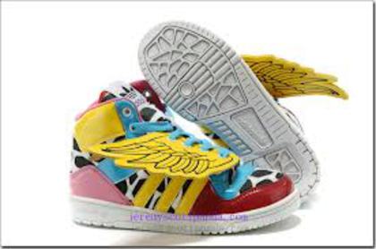 panda - 2ne1 korea 1