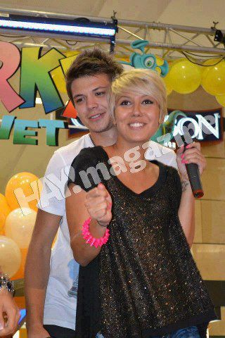 549738_390961020973134_1582785422_n