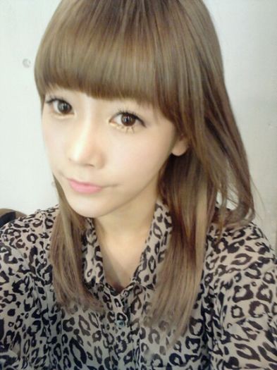 110929_tara_soyeon_selca_1 - T-ara