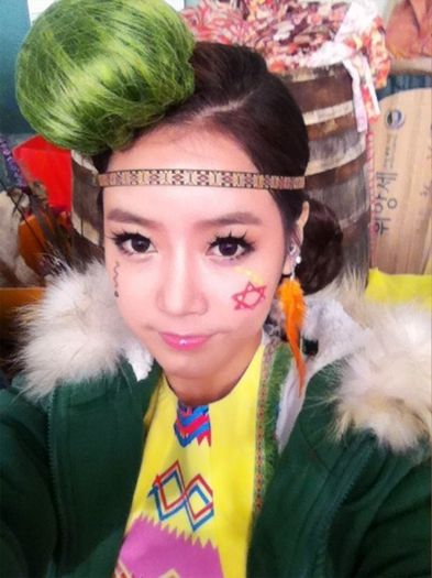 soyeon-twitter-selca-t-ara-tiara-17904395-768-1024