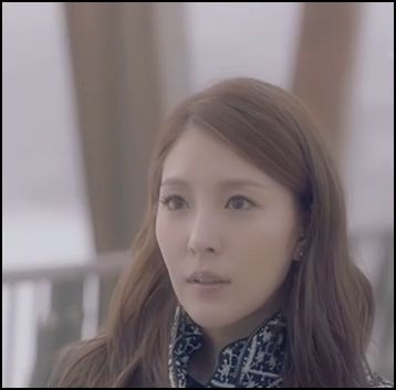 `Stiu asta..dar a fost un accident..:-s Hey HyunA :-h