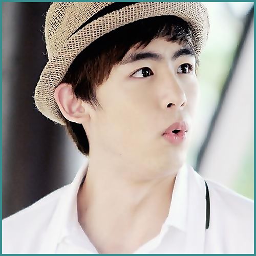 .: Grămada cere vârf..#Smug;sare pe Hyun;se ridică de pe el.