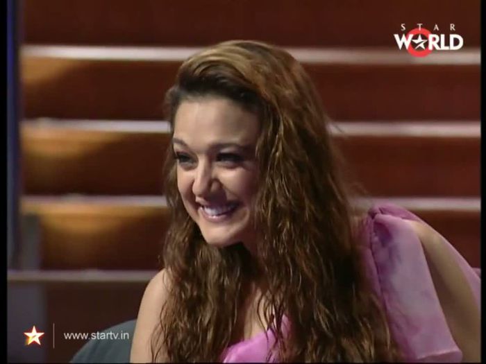 Saif Preity - Koffee with Karan (480) - Preity Zinta 04