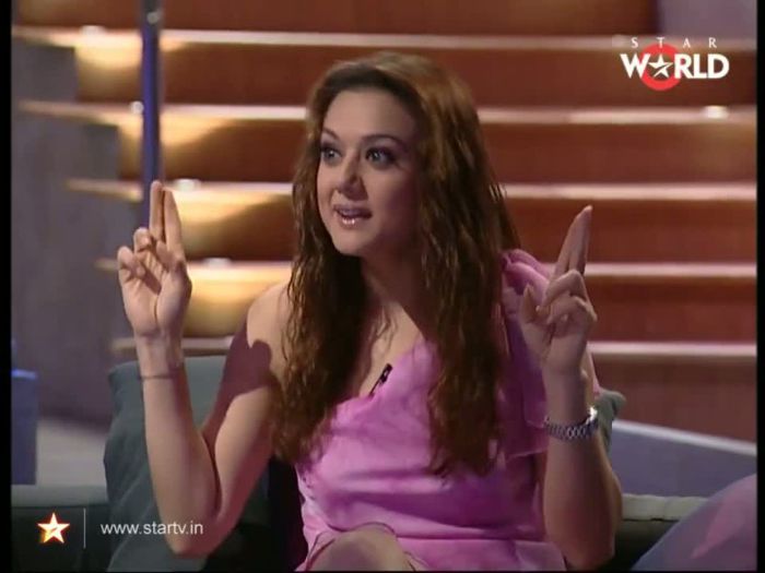 Saif Preity - Koffee with Karan (11) - Preity Zinta 04