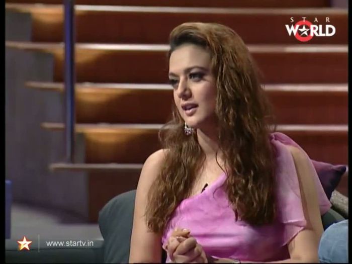 Saif Preity - Koffee with Karan (335) - Preity Zinta 04