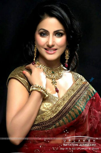 184715-hina-khan-does-a-ad-shoot-for-uplaksh-imitation-jewellery