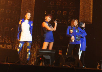 2ne1