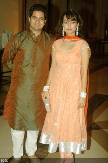 Karan-Naitik-and-Nisha-Rawal-during-Vikas-Kalantri-and-Priyanka-Chibbers-sangeet-ceremony-held-at-JW