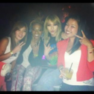 viz cl - 2NE1 IN FIECARE ZI 2