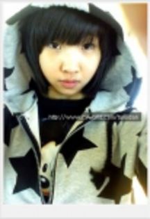 28 - 2NE1 IN FIECARE ZI 2