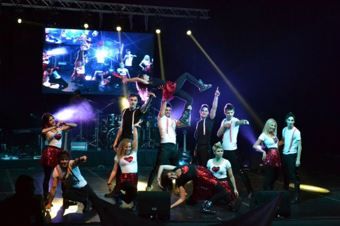 23322_494861810557167_100293222_n