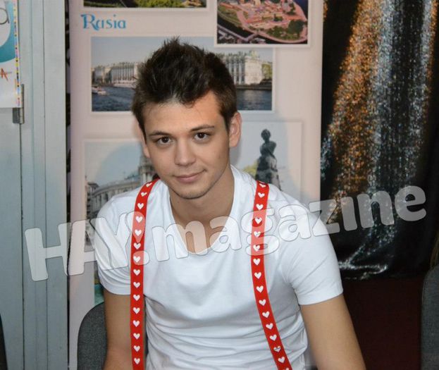 408536_480242215346415_1928844849_n