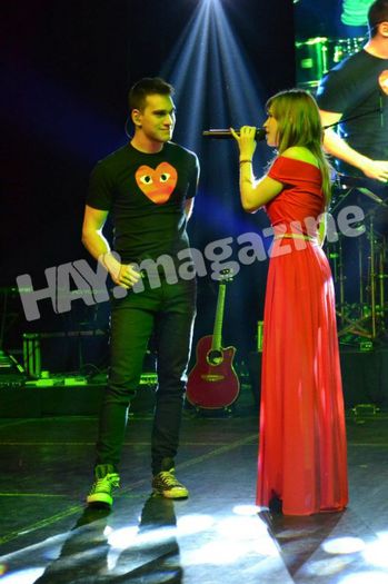 483852_483453705025266_1843492584_n