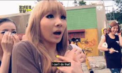 2ne1 - 2NE1 Momente triste