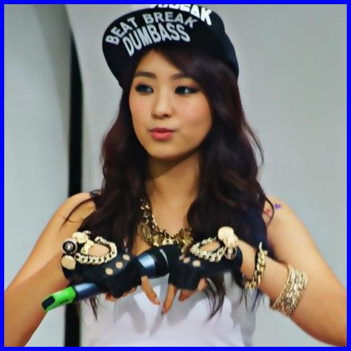 . Ramâi cu ochii mori si cruzi..:-< . Ramâi cu ochii mori si cruzi..:-<