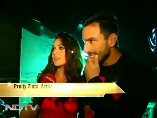 Preity Goes Gaga Over Saif s Look _ 480 p (8)