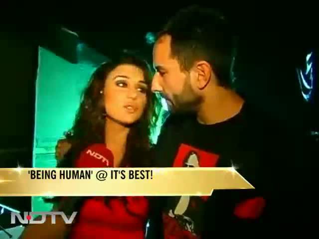 Preity Goes Gaga Over Saif s Look _ 480 p (19)