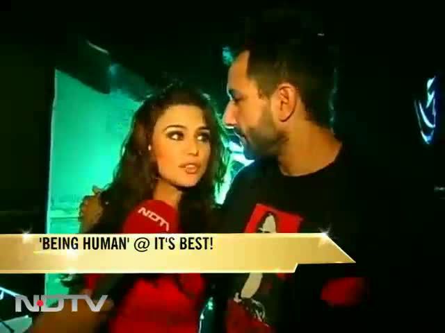 Preity Goes Gaga Over Saif s Look _ 480 p (22)