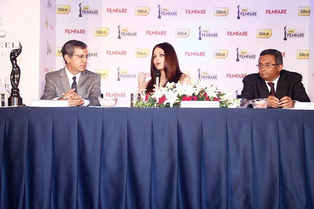  - Aishwarya Idea Filmfare Awards press conference